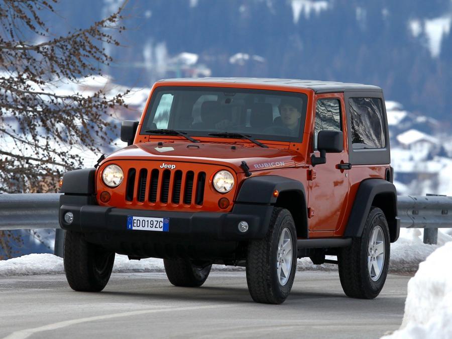  Jeep Wrangler Rubicon 2011 года  (EU) (фото 27 из 30)